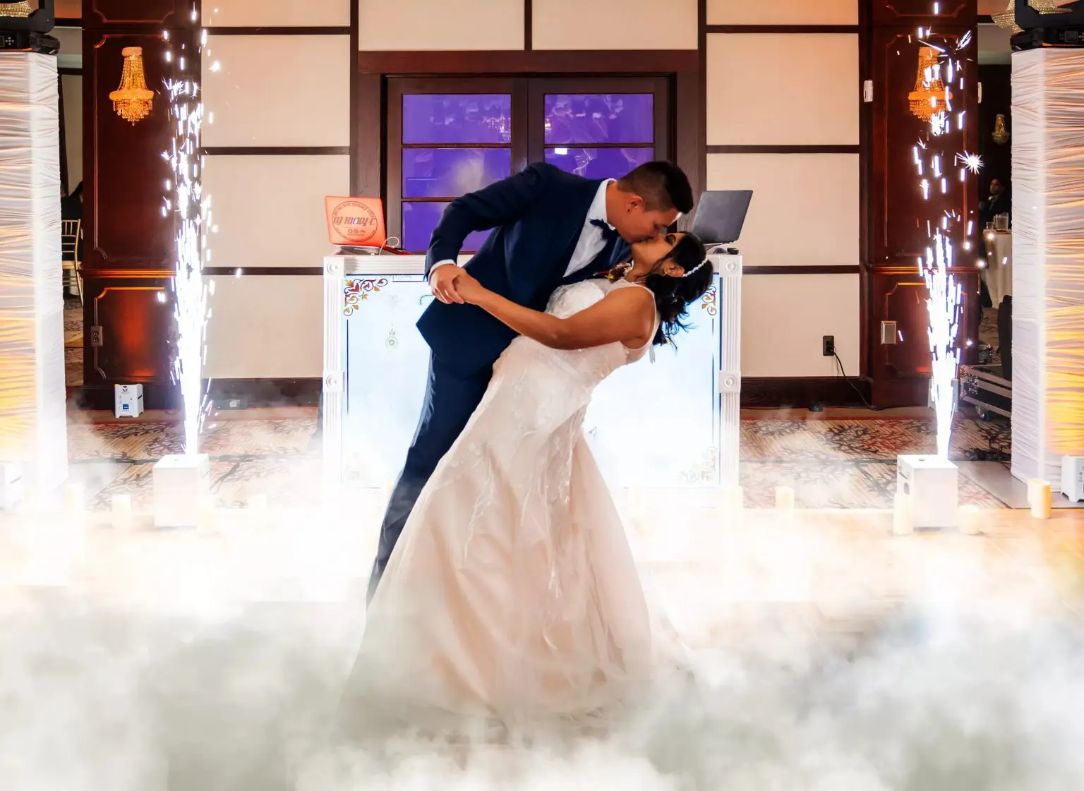 Mixn It Up Events - Dancing on the clouds - Weddings and Special Events in New Jersey